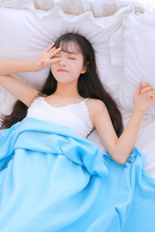 宝宝 我不进去就蹭一下